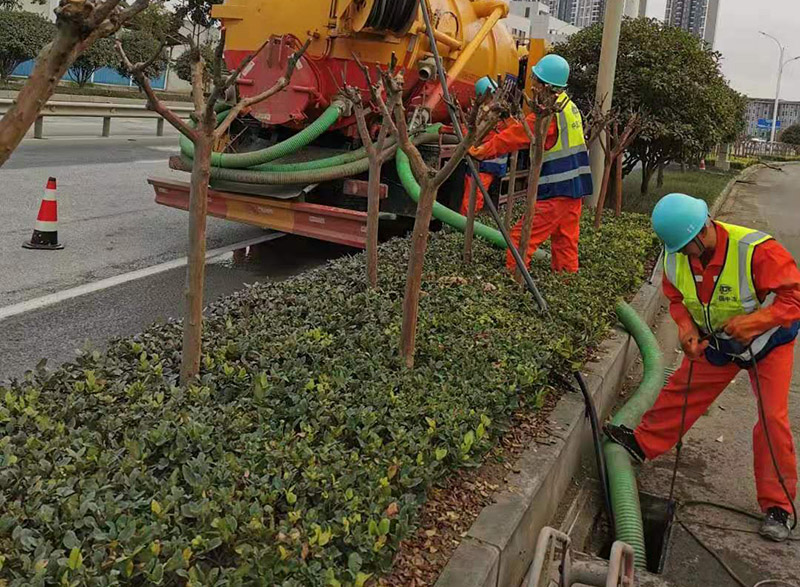 小蓝市政管道清淤